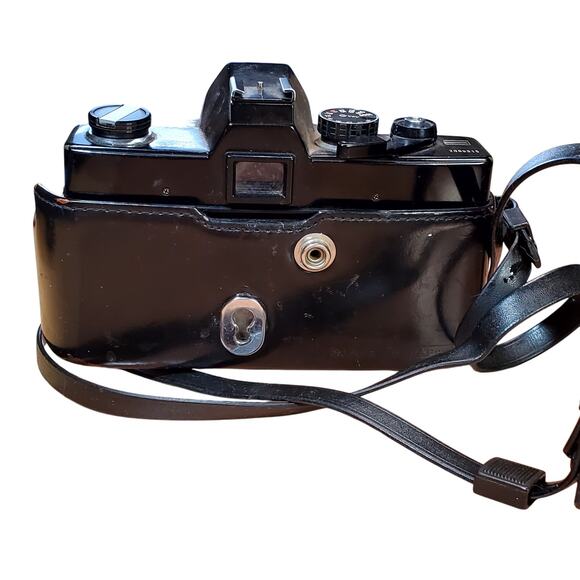 Minolta SRT 101 Film Camera Black MC 55mm f1.7 From Japan with Case - Picture 6 of 15